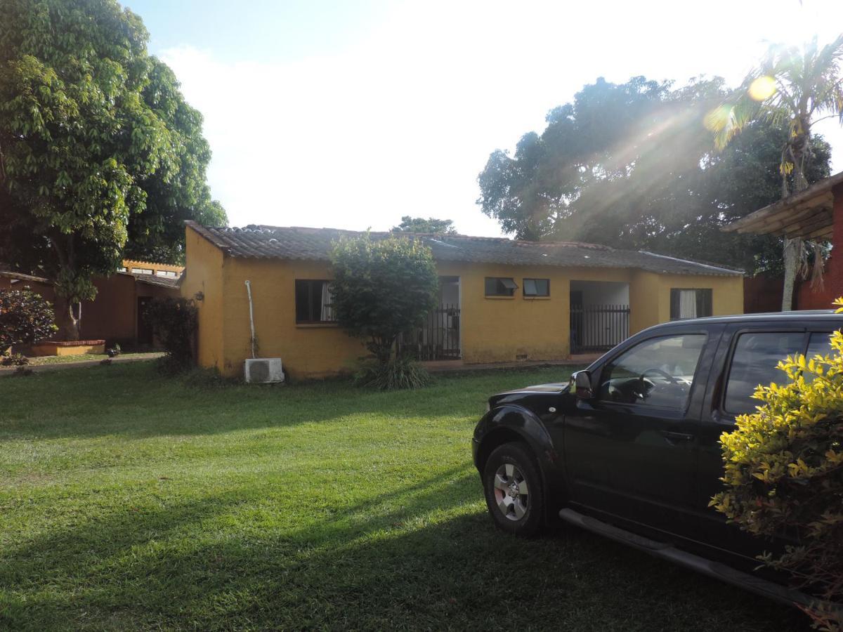 Hotel Tacuara Guaduas Exterior foto