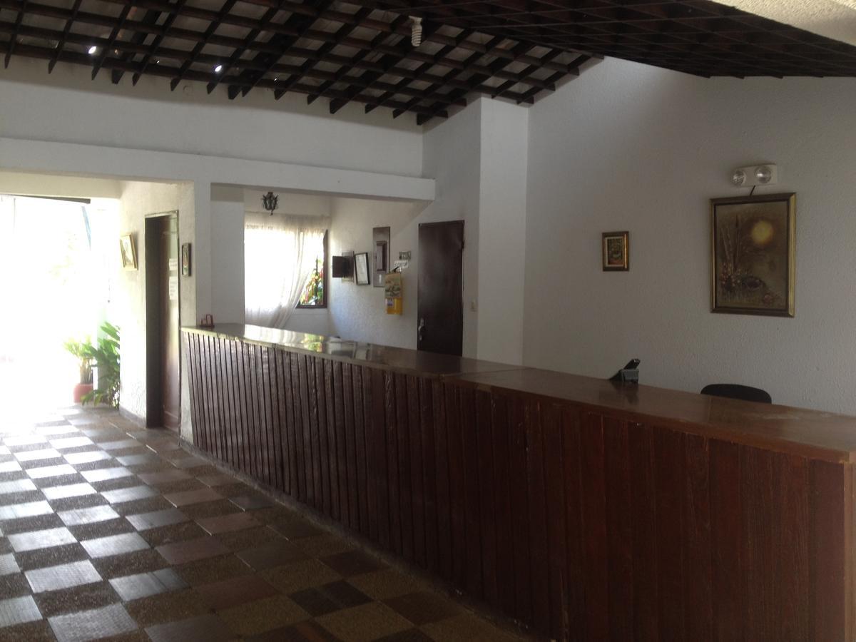 Hotel Tacuara Guaduas Exterior foto