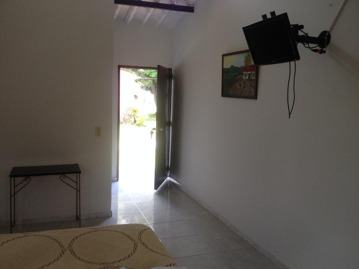 Hotel Tacuara Guaduas Zimmer foto