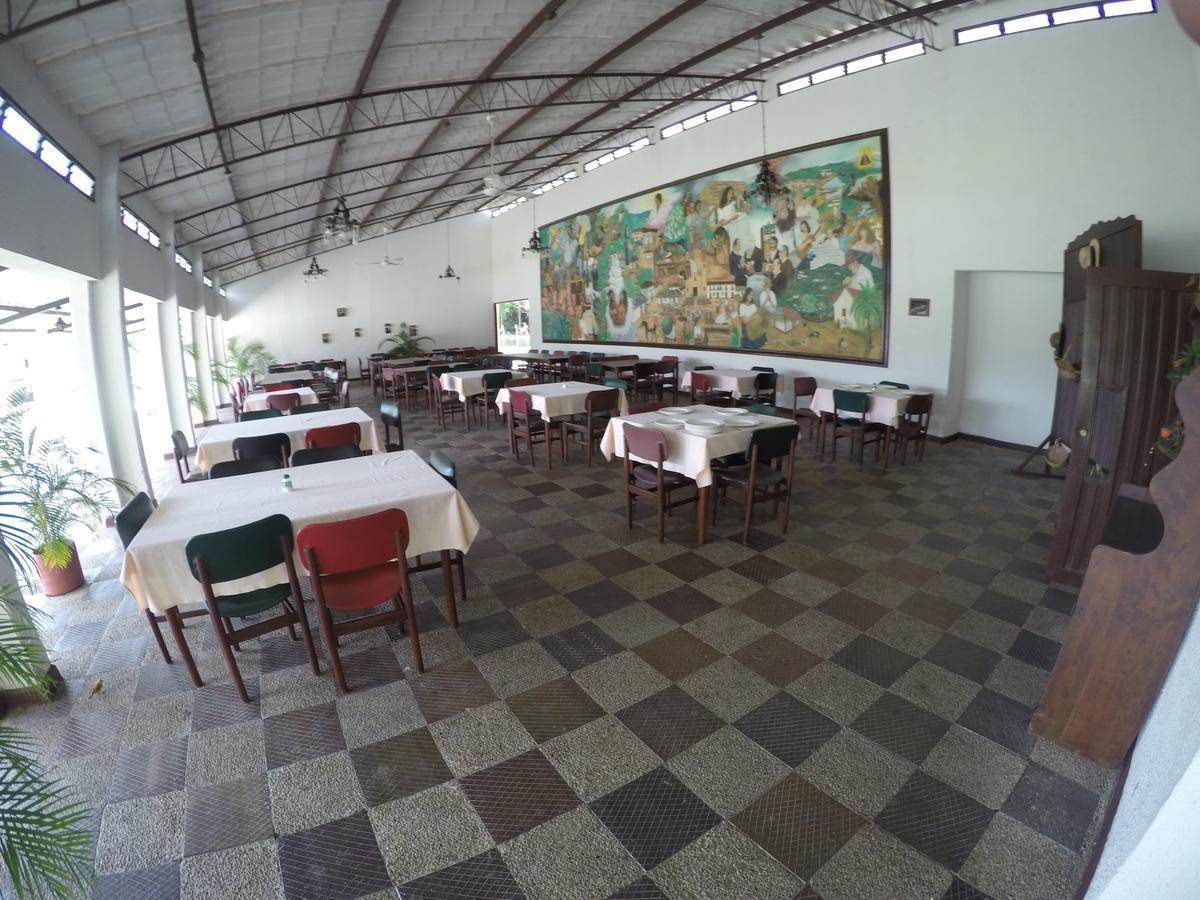 Hotel Tacuara Guaduas Exterior foto
